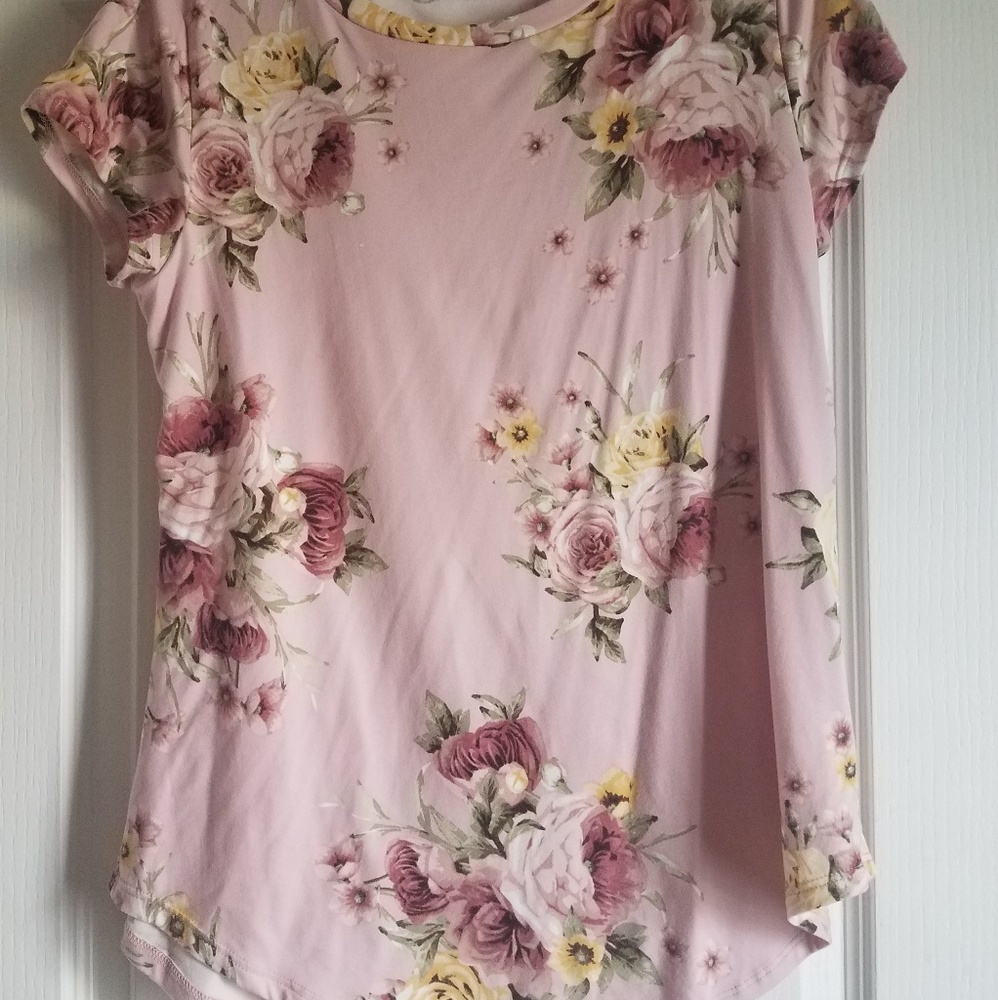 ✨ BomBom Floral Top // Small